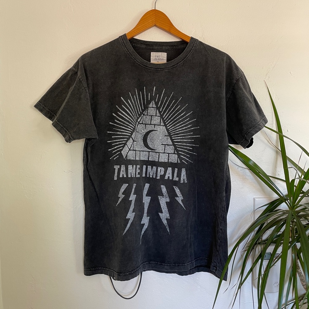 Tame Impala X The People Vs. Limited edition drop, v rare. Size M.